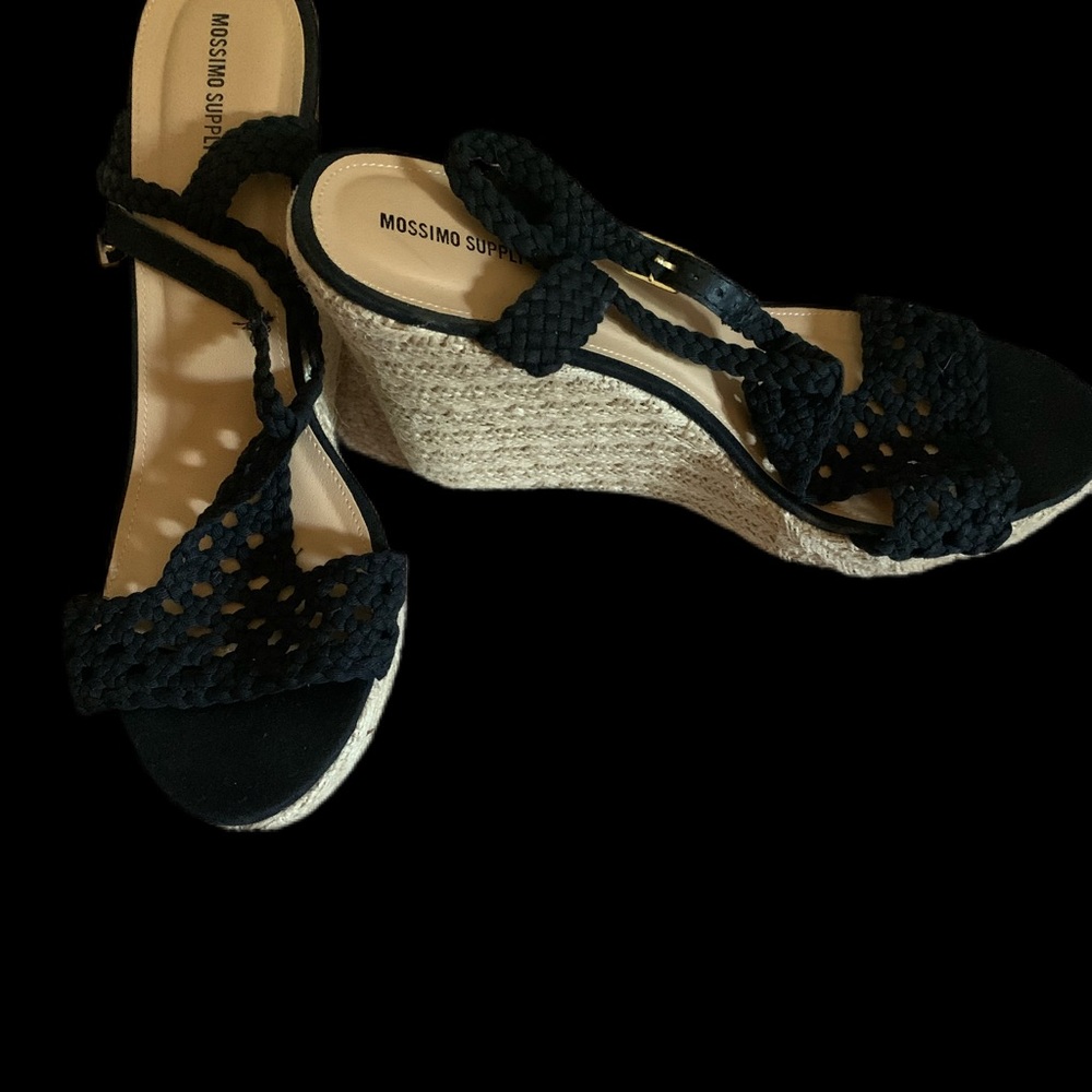 Shoes. Never worn